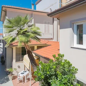 Casa Mare Gemma , Lido di Camaiore Italia